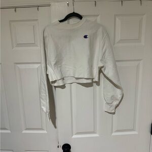 Champion Off-White Cropped Crewneck Sweatshirt